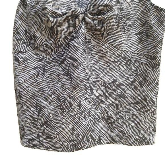 Melrose Top Sleeveless Crinkle Twisted Scoop Botanical Leaf Striped Black Sz 10 - Picture 6 of 7